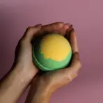 Õunakoogi Vannipomm Apple Pie & Custard — detailvaade