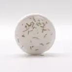 Pealkiri: Dušši aroomitabletid Mood Boost — 4 eeterlike õlidega aurutabletti kinkekarbis — kõrvaltvaade