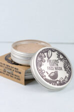 Fuller earth näomaski pulbri tekstuur lähivõttes