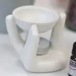 Pealkiri: Keraamika Aroomilamp Abistav Käsi Valge