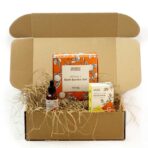 Kingitus naisele sünnipäevaks Radiance Ritual komplekt kraft-karbis puiduvillaga