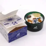 Kristallküünal Tsitriinkülmal — Rõõmsameelne Sidruniküünal Sodaliitkiviga — detailvaade