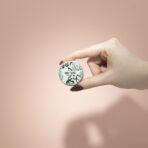 mündi huulepalsam Agnes + Cat pakend ja fooliumkate