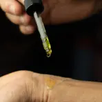 Pealkiri: Parfuumoli Eclipse Oud — ülevaade