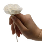 Roosi difuuserilill solapuidust bambusvarrel