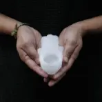 Seleniit Hamsa Küünlahoidja — kõrvaltvaade